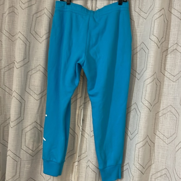 NWOT Women’s L PINK By Victoria Secret Sweatpants Logo on Leg Drawstring Pockets - Picture 9 of 11